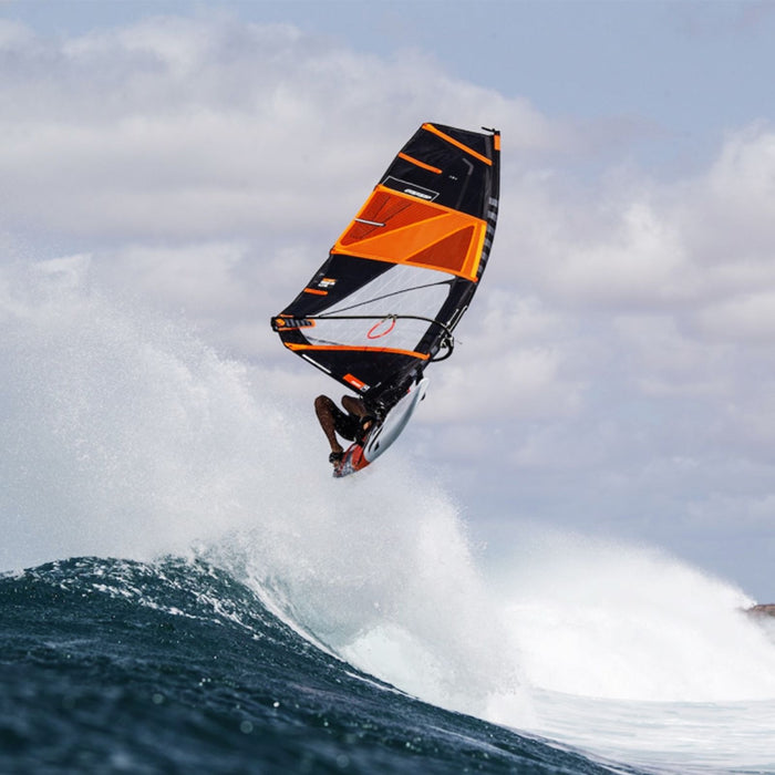 Windsurfing Sail Vogue HD Y28 Black Size 4.7 RRD 28VHD_BL_4_7