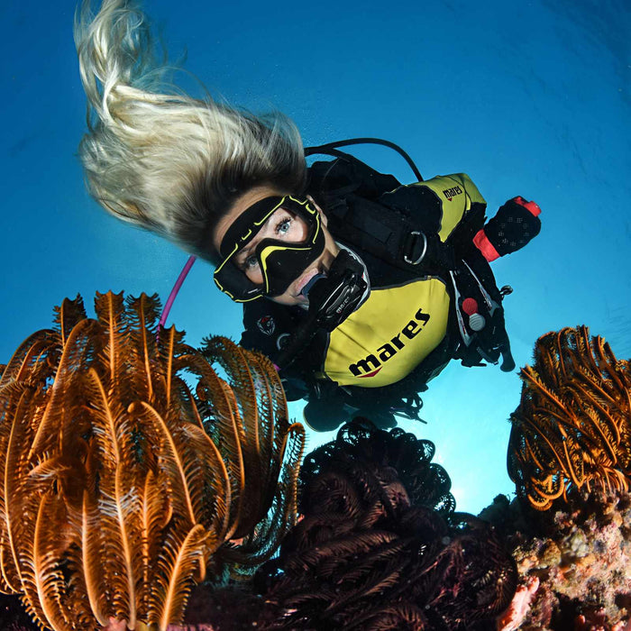 Diving Mask Pure Edge Black-Yellow Mares 411071BKYBK