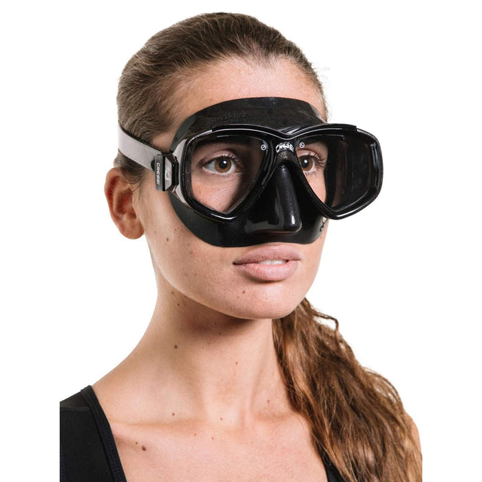 Snorkeling Kit Pluma Black EU 35-36-UK 2,5-3,5 Cressi CA17953536