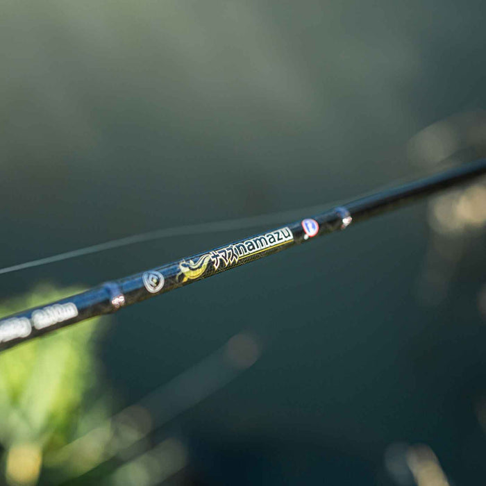 Rod Namazu 2,65m Nomura NM22245026